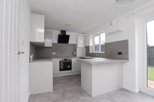 Kitchen-diner- click for photo gallery